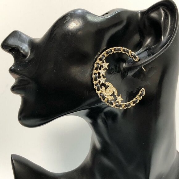CHANEL CC Logos Rhinestone Star Leather Hoop Earrings Gold Tone B23C Auth - Picture 1 of 6